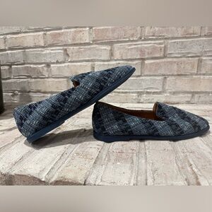 Vionic Women’s Blue Loafers